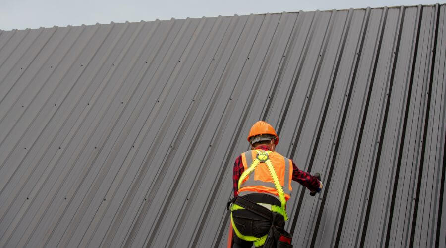 Professional gutter cleaning in Stockdale, PA